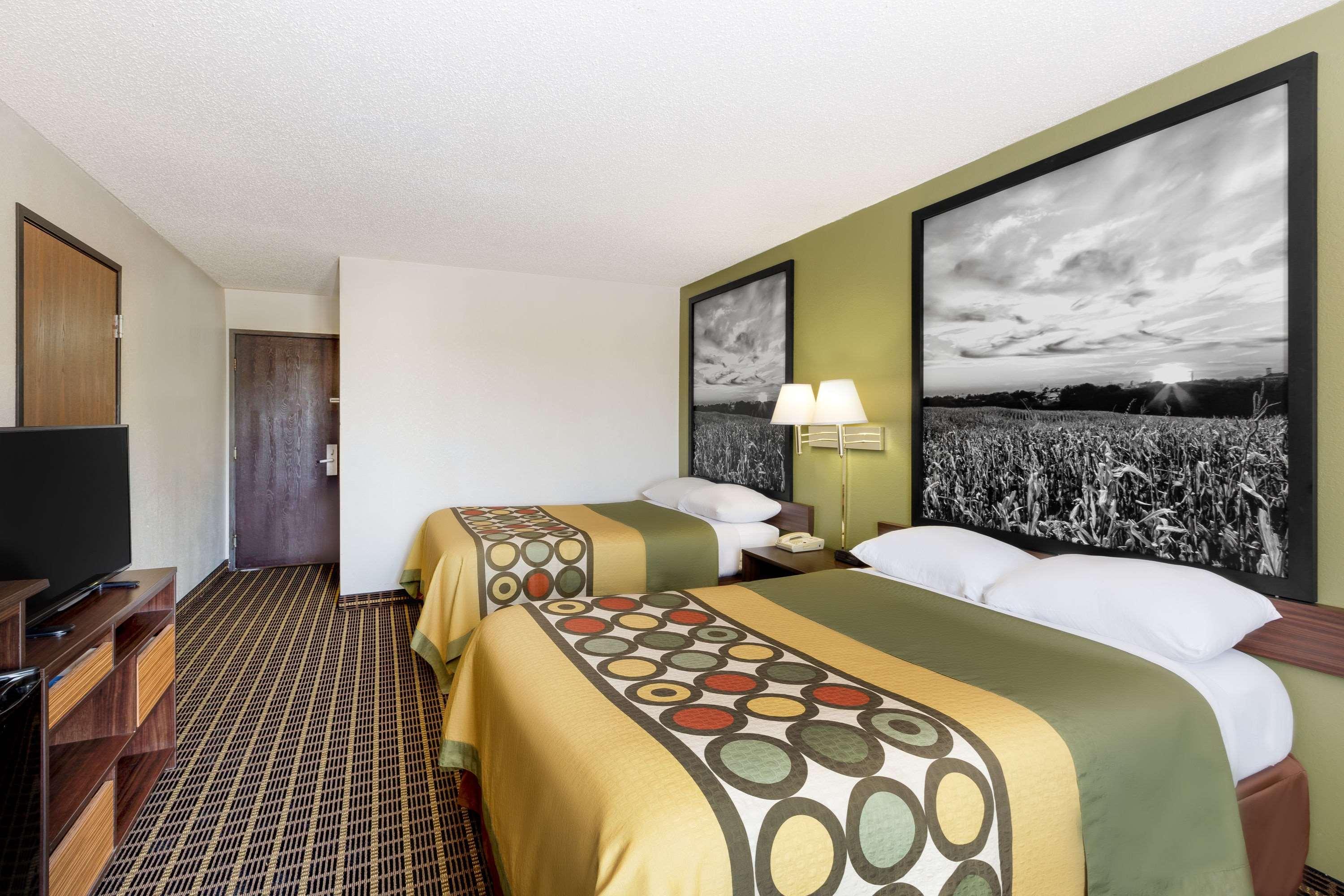 Motel Super 8 By Wyndham Norfolk Extérieur photo